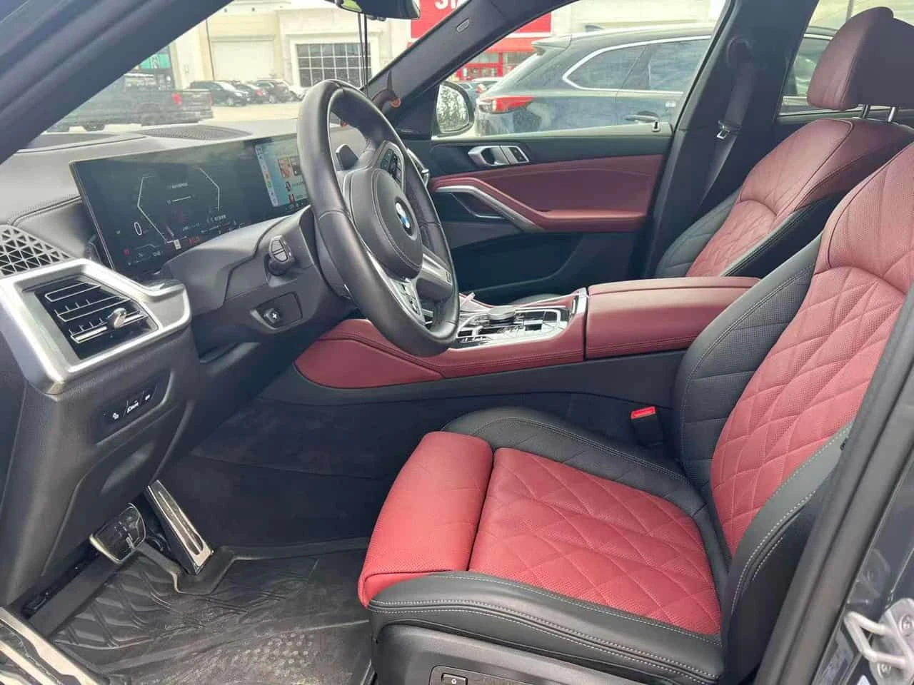 BMW X6 xDrive40i /ПАНОРАМА/ДИСТРОНИК/360 КАМЕРИ/HUD/H K, снимка 7 - Автомобили и джипове - 54372574