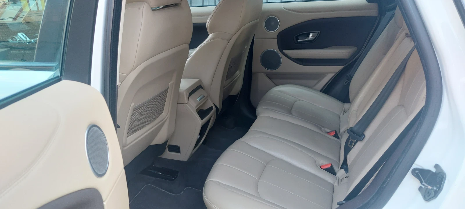 Land Rover Range Rover Evoque, снимка 9 - Автомобили и джипове - 54715761
