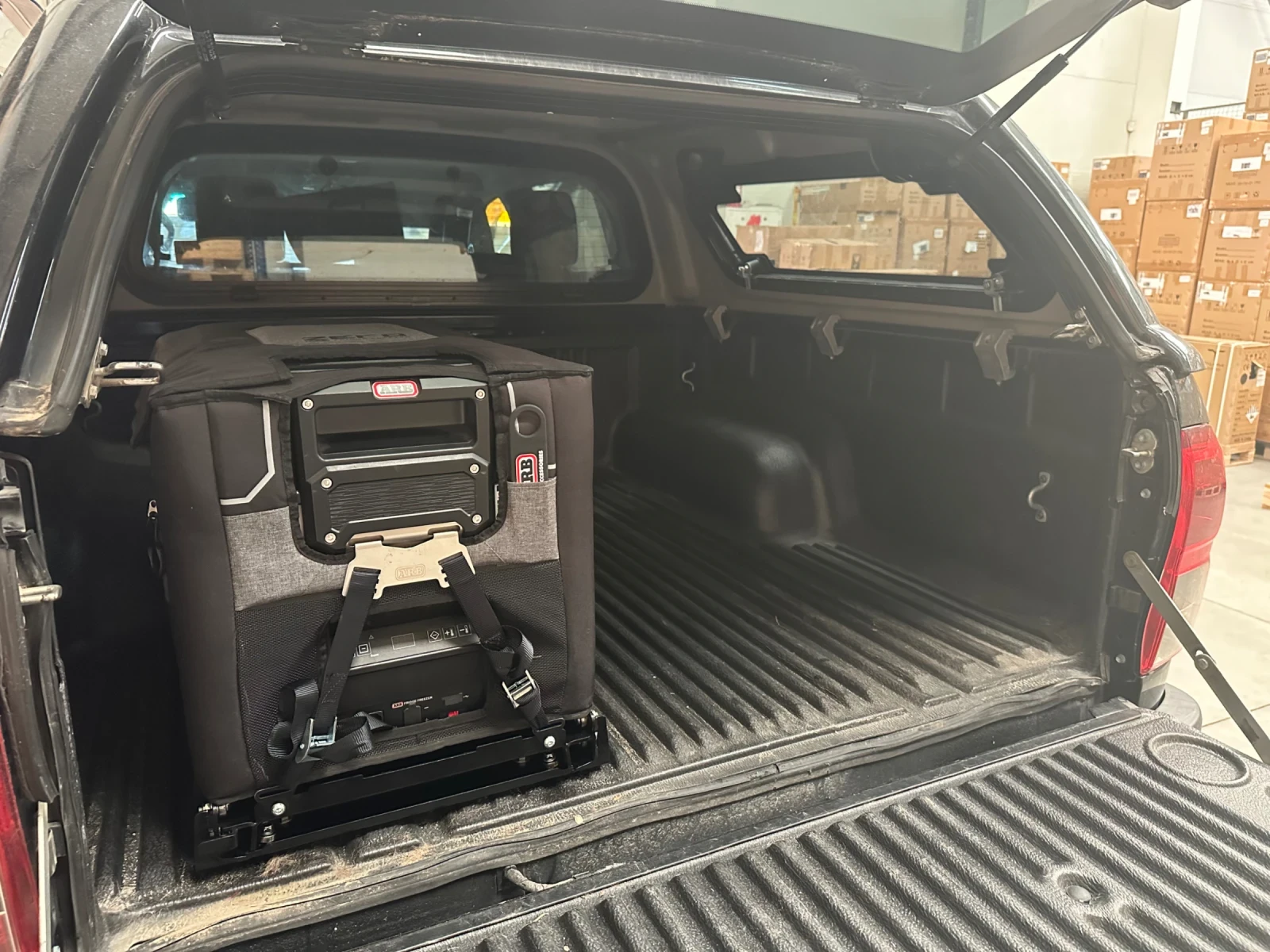 Toyota Hilux Double cab, снимка 13 - Автомобили и джипове - 54822957