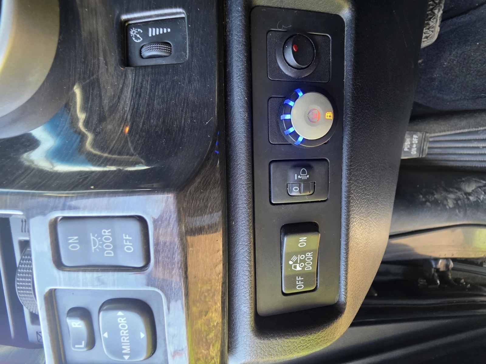 Toyota Tundra 5.7HEMI/LPG | Mobile.bg � ����������� 12