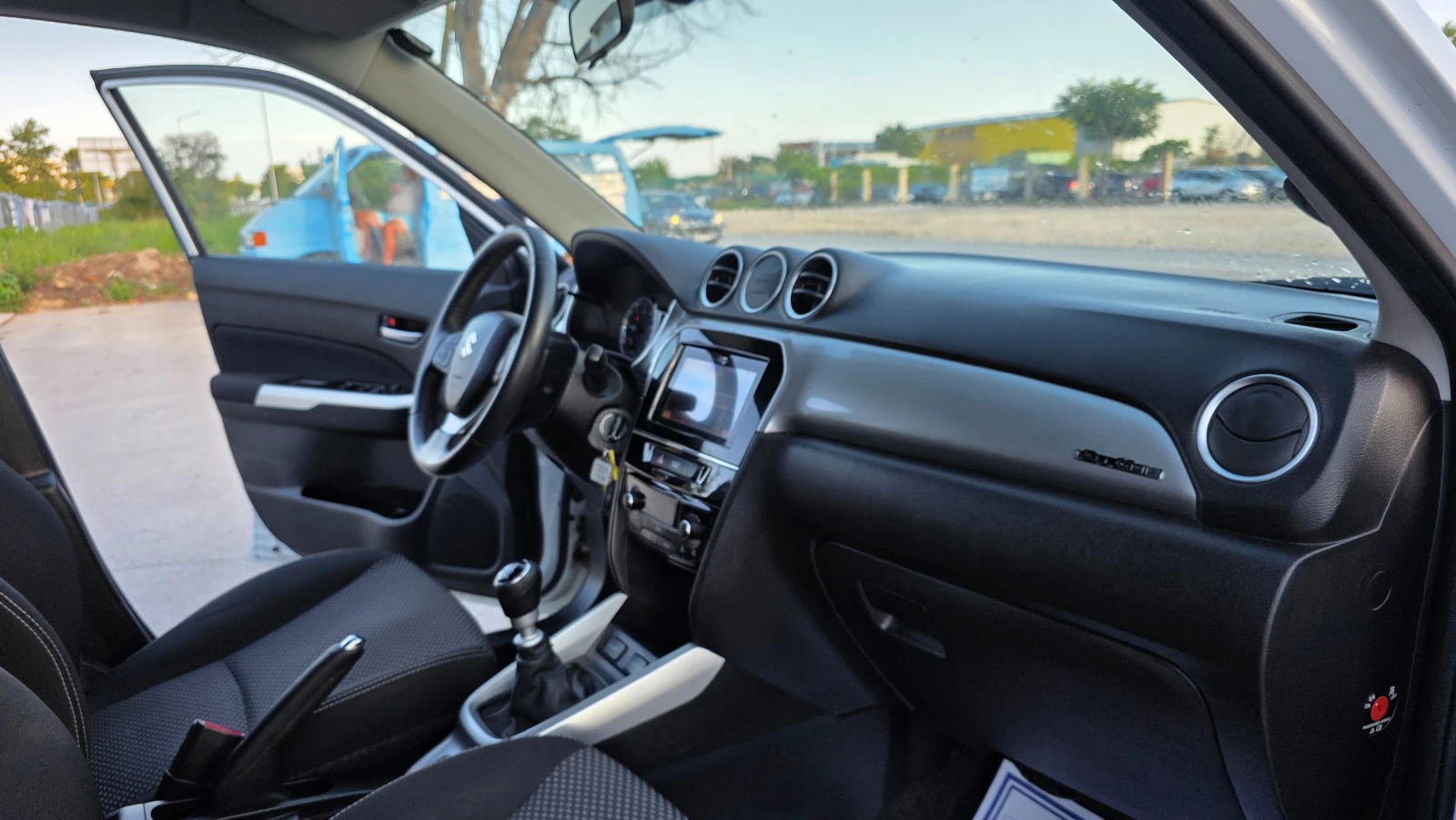 Suzuki Vitara КАТО ЧИСТО НОВА/4X4, снимка 12 - Автомобили и джипове - 55711432