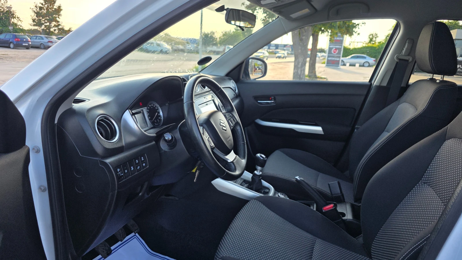 Suzuki Vitara КАТО ЧИСТО НОВА/4X4, снимка 7 - Автомобили и джипове - 55711432