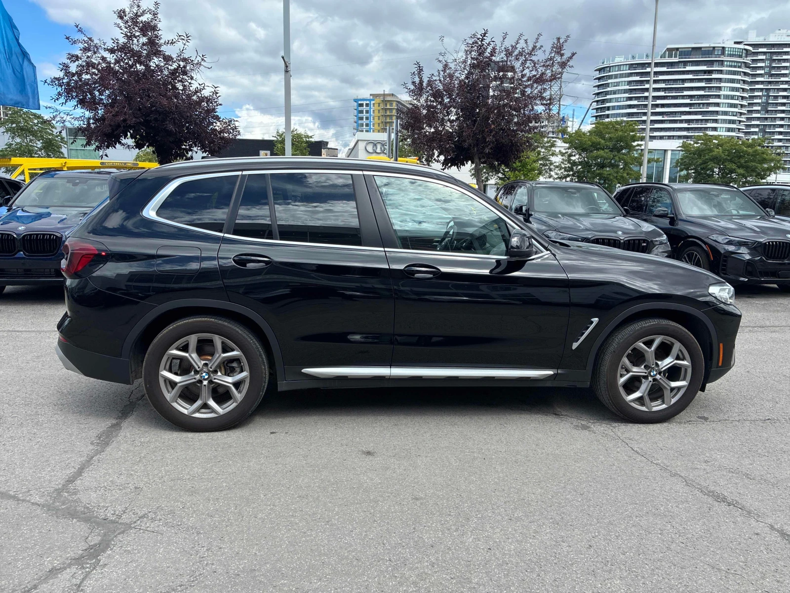 BMW X3 * xDrive30i * АВТОКРЕДИТ БЕЗ ПЪРВОНАЧАЛНА ВНОСКА* , снимка 3 - Автомобили и джипове - 55808561