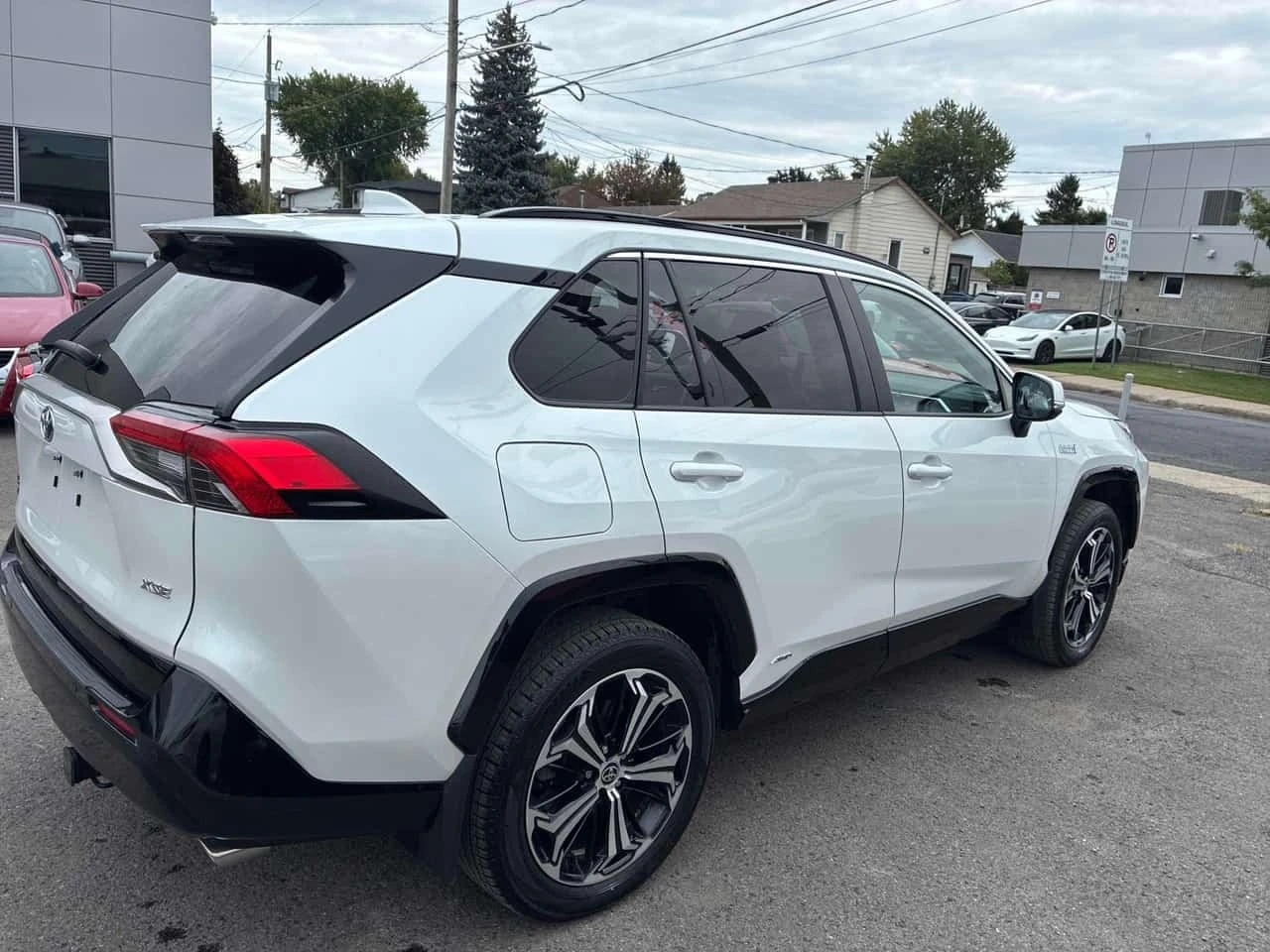 Toyota Rav4 XSE AWD | CARFAX | БЕЗ ИНЦИДЕНТИ, снимка 4 - Автомобили и джипове - 56215032