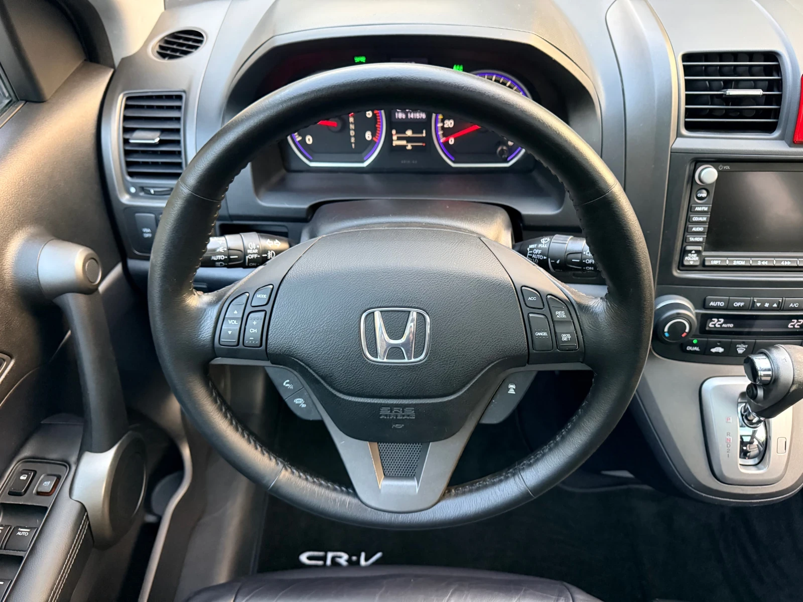 Honda Cr-v 140х.км.* АВТОМАТ* ДИСТРОНИК* КОЖА* НАВИ* ПАНО* , снимка 12 - Автомобили и джипове - 56239804
