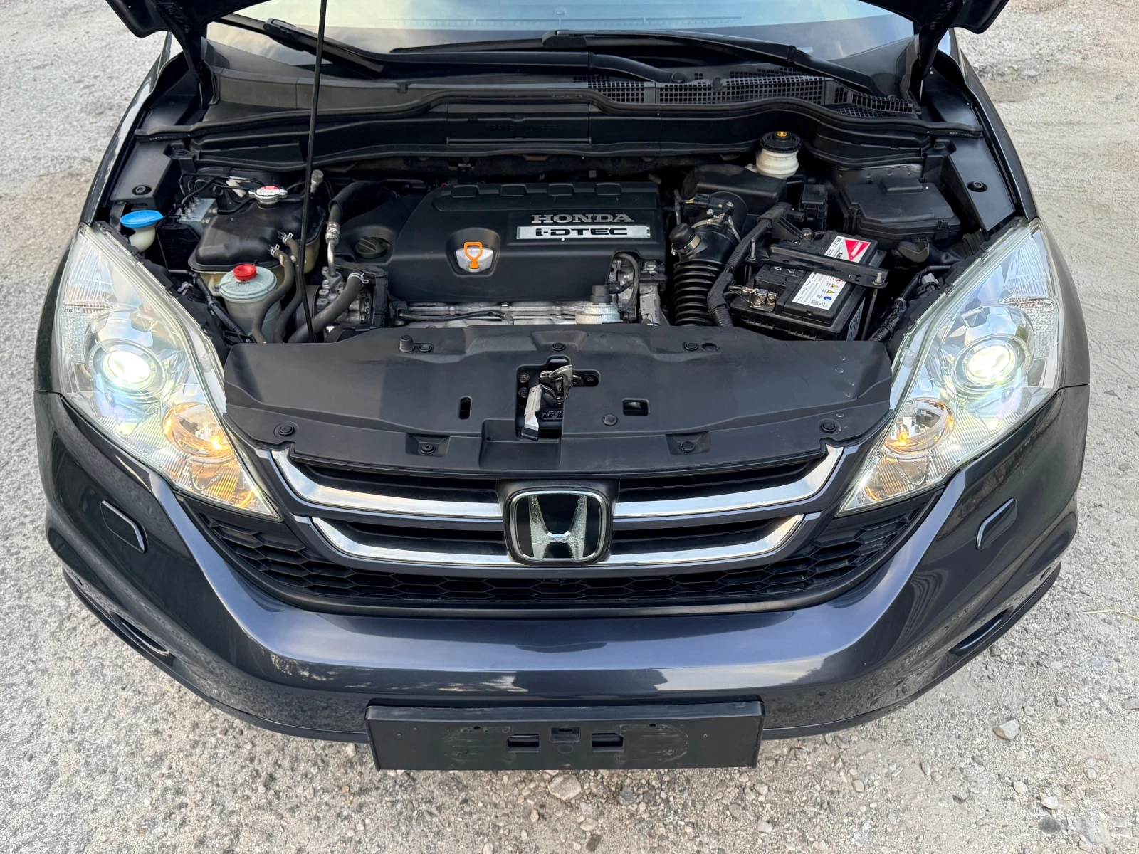 Honda Cr-v 140х.км.* АВТОМАТ* ДИСТРОНИК* КОЖА* НАВИ* ПАНО* , снимка 17 - Автомобили и джипове - 56239804