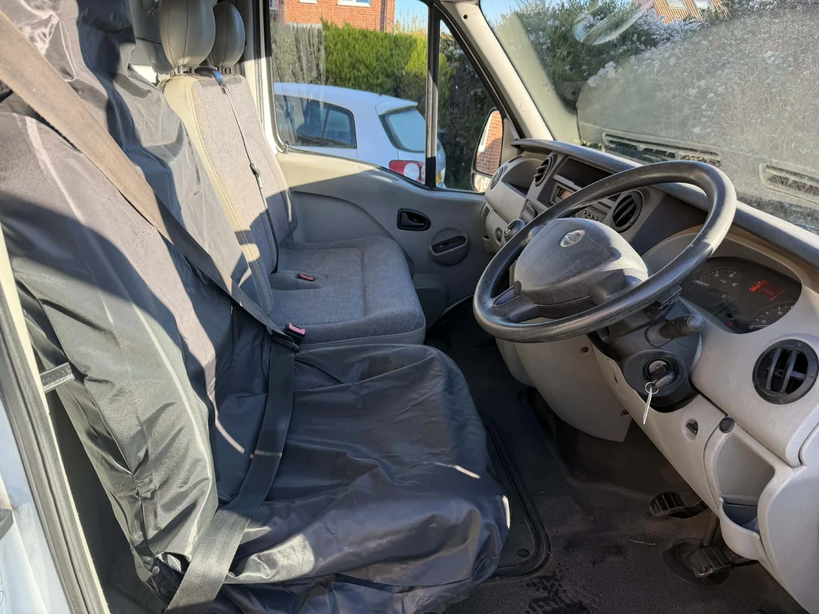 Nissan Interstar, снимка 5 - Бусове и автобуси - 53983514