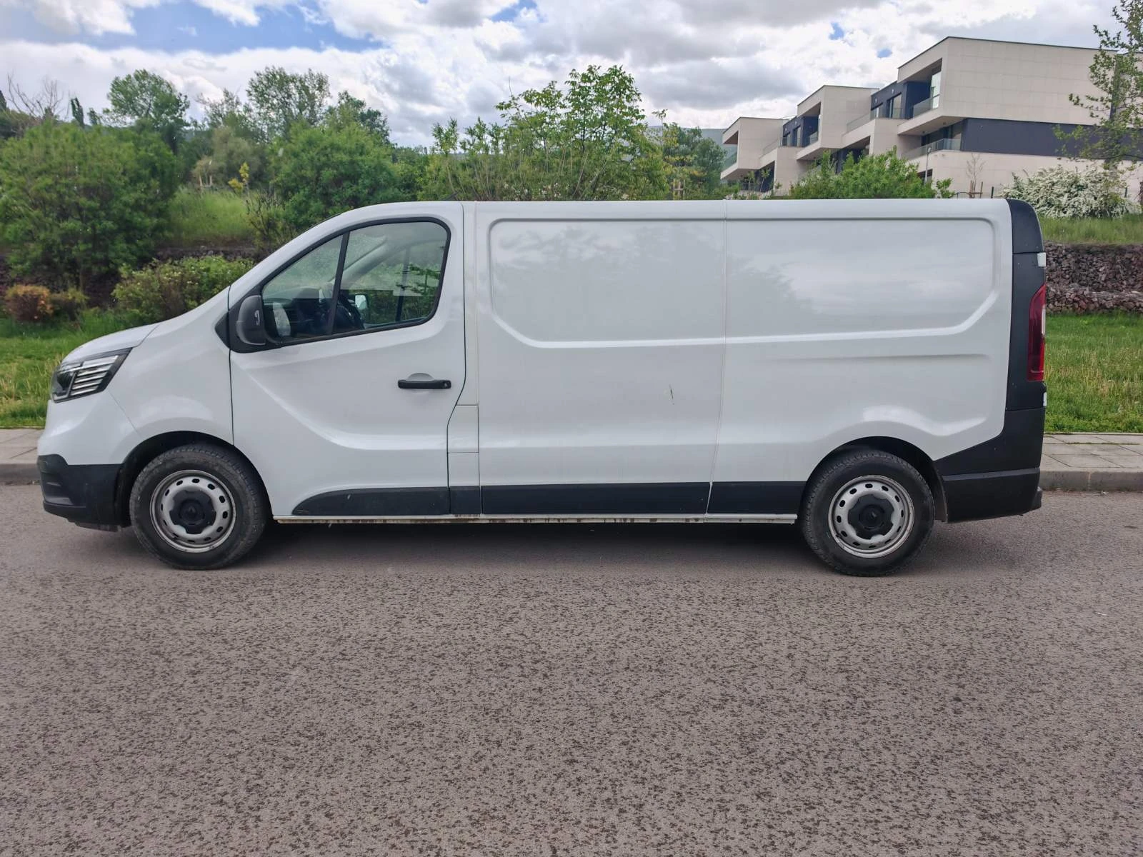 Renault Trafic 1900Евро за плучаване, 2.0 DCi L2H1, снимка 8 - Бусове и автобуси - 54534709