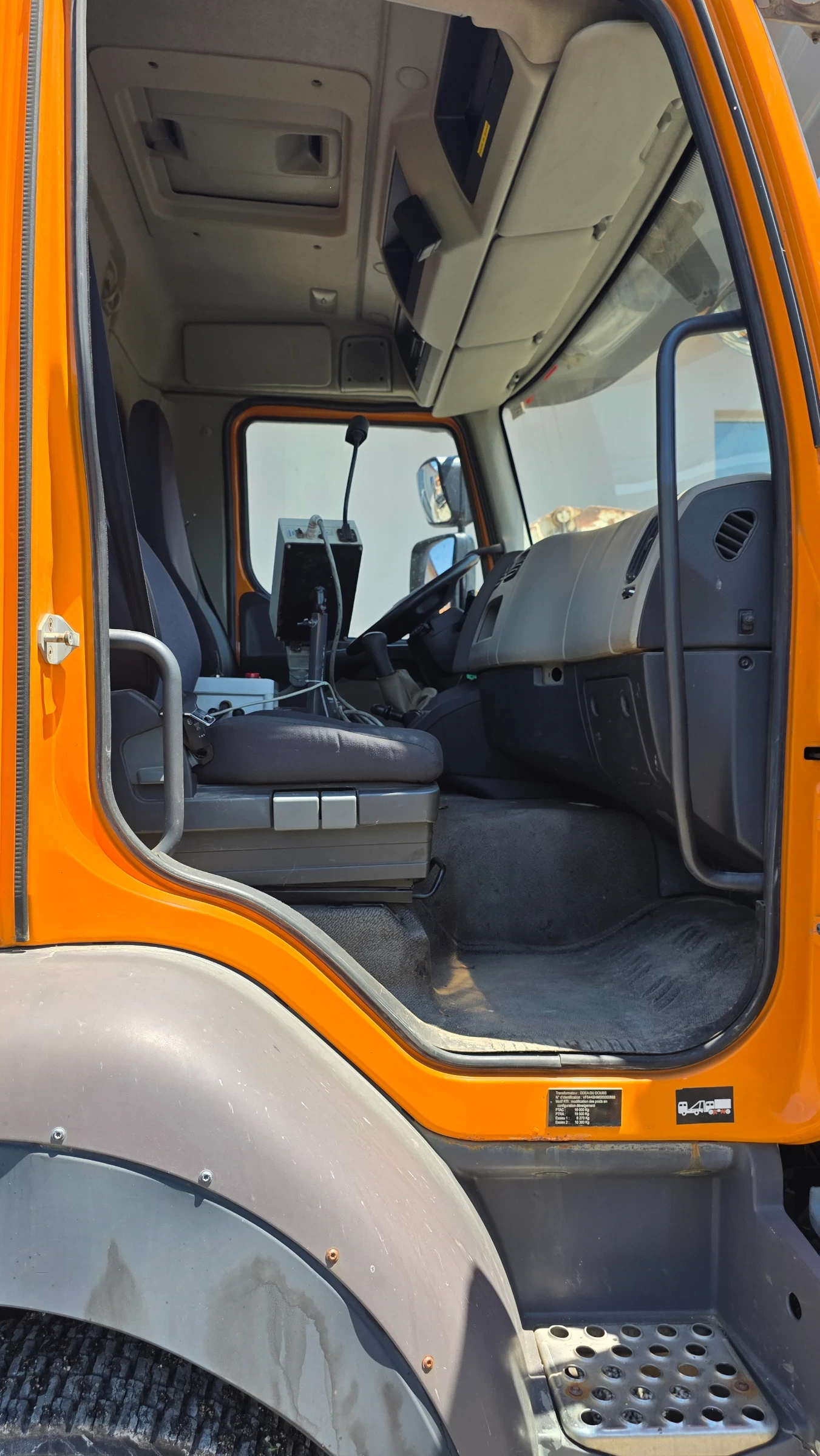 Renault Midlum 4x4 снегорин 240DXI, снимка 10 - Камиони - 55203776