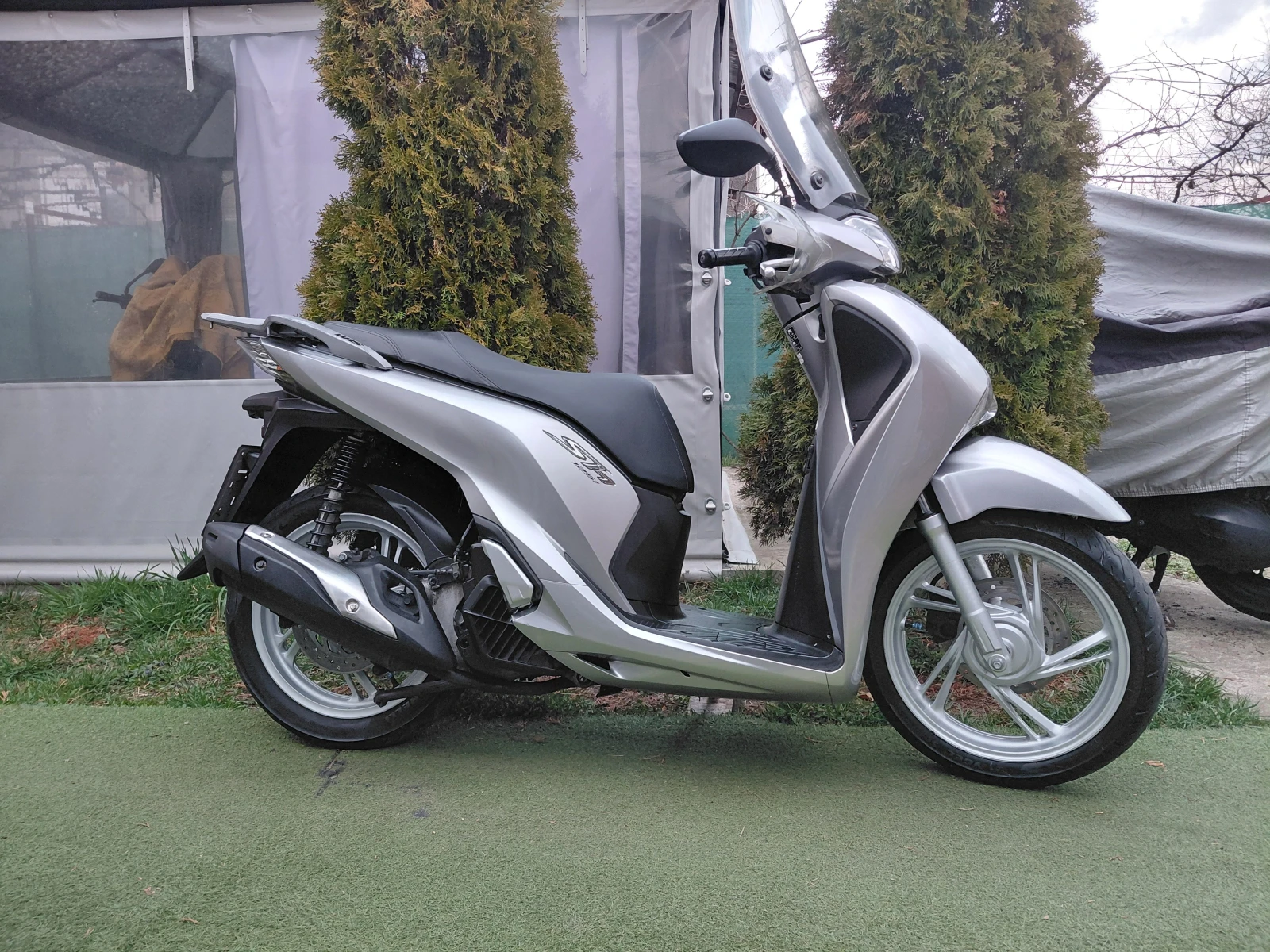 Honda Sh Abs/fulled/keyless , снимка 5 - Мотоциклети и мототехника - 54431060