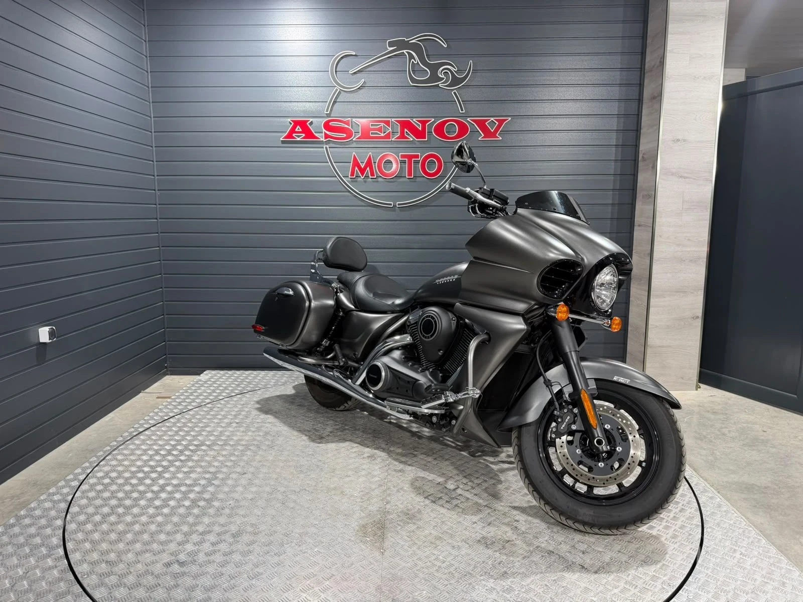 Kawasaki Voyager VAQUERO 2023 DEEP SILVER , снимка 3 - Мотоциклети и мототехника - 55791545