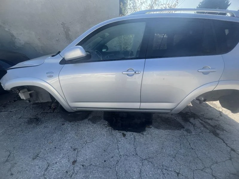 Предна и задна Врата за Тойота Рав4 Toyota Rav4 сиви врати 2008год