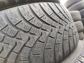 Гуми Зимни 205/55R17, снимка 4 - Гуми и джанти - 48860037