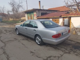 Mercedes-Benz E 200 Газ инжекцион 2.0, снимка 8