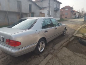 Mercedes-Benz E 200 Газ инжекцион 2.0, снимка 11