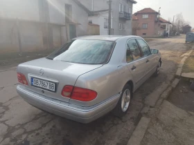 Mercedes-Benz E 200 Газ инжекцион 2.0, снимка 10