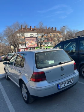 VW Golf 2.0 | Mobile.bg    3