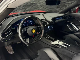 Обява за продажба на Ferrari 812 Superfast 12 CILINDRI Rosso Corsa CARBON ~ 598 800 EUR - изображение 4