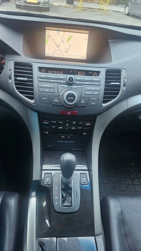 Обява за продажба на Honda Accord 8ма генерация, 2.4 бензин, 201 к.с. executive +  ~17 800 лв. - изображение 7