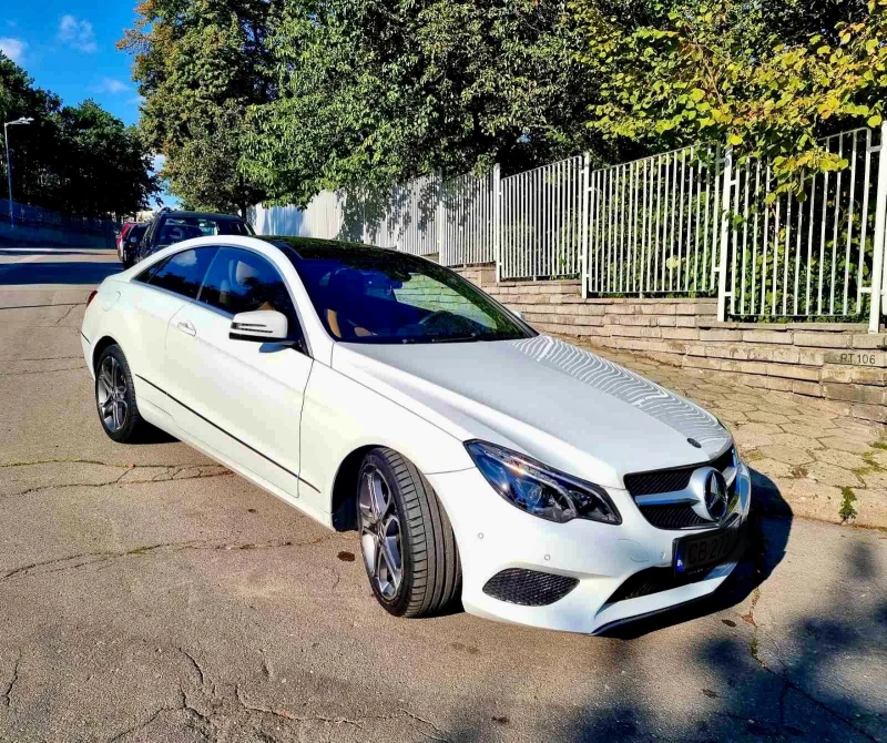 Mercedes-Benz E 250, снимка 3 - Автомобили и джипове - 47298317