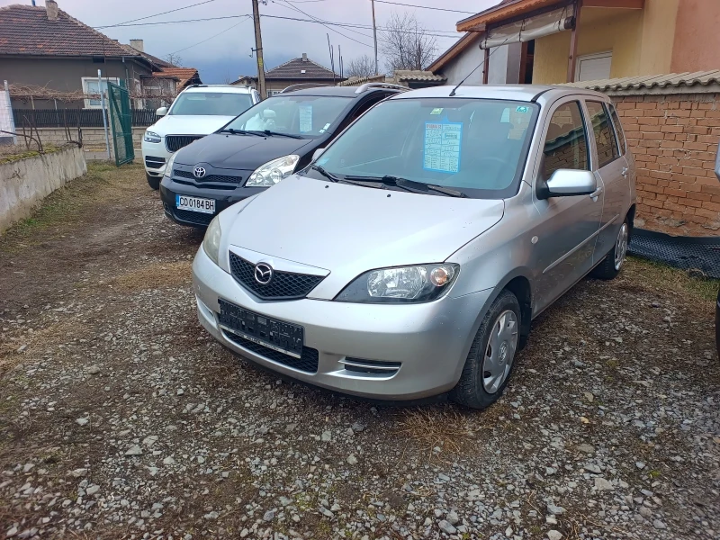 Mazda 2 1.3 I/ Климатик , снимка 3 - Автомобили и джипове - 49340876