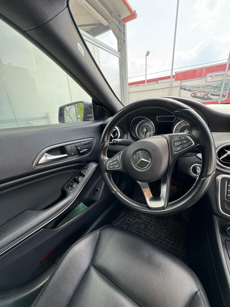 Mercedes-Benz CLA 250 AMG , 4MATIC, снимка 8 - Автомобили и джипове - 52856791