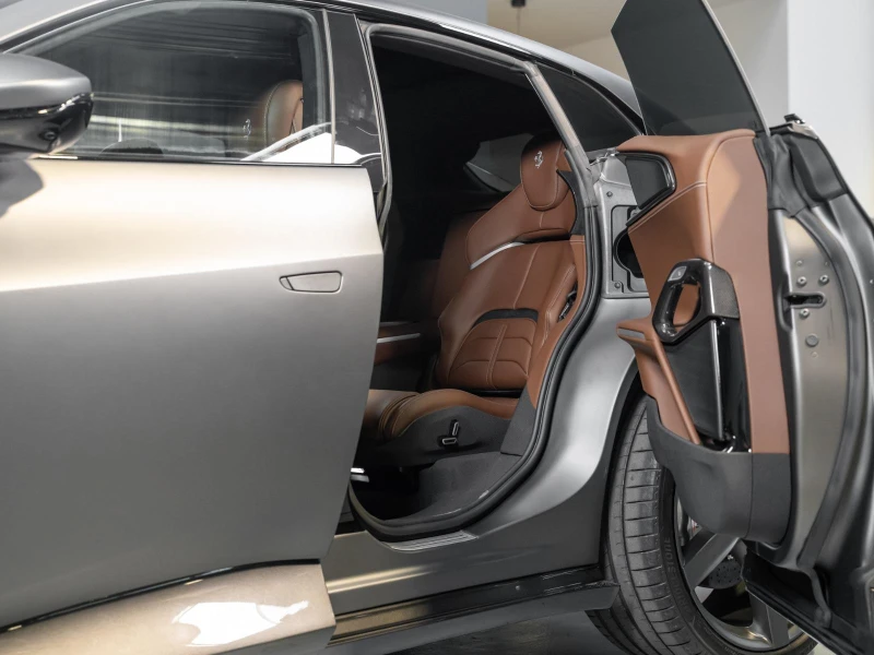 Ferrari Purosangue Canna Di Fucile, снимка 13 - Автомобили и джипове - 50071857