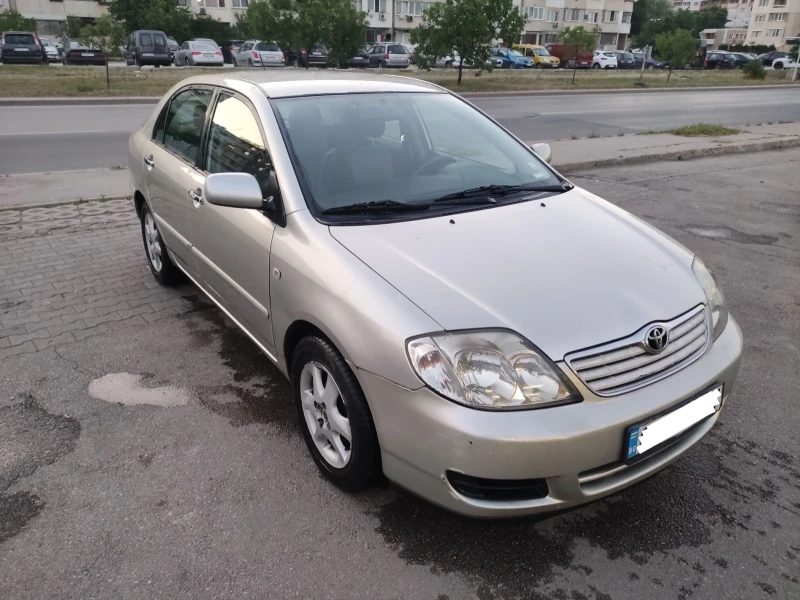Toyota Corolla 1.4 D4-D Luna 5MT, снимка 3 - Автомобили и джипове - 50893012