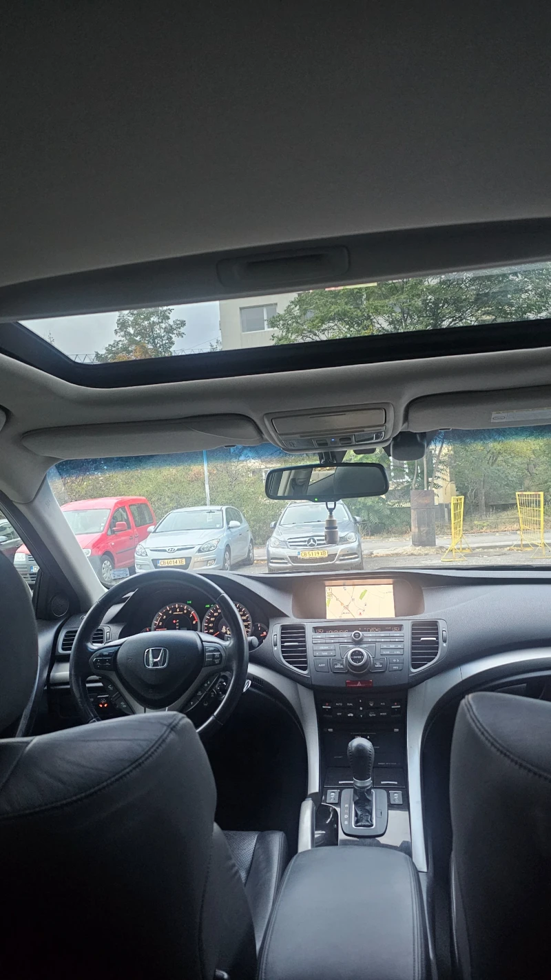 Honda Accord 8ма генерация, 2.4 бензин, 201 к.с. executive + , снимка 13 - Автомобили и джипове - 51949862