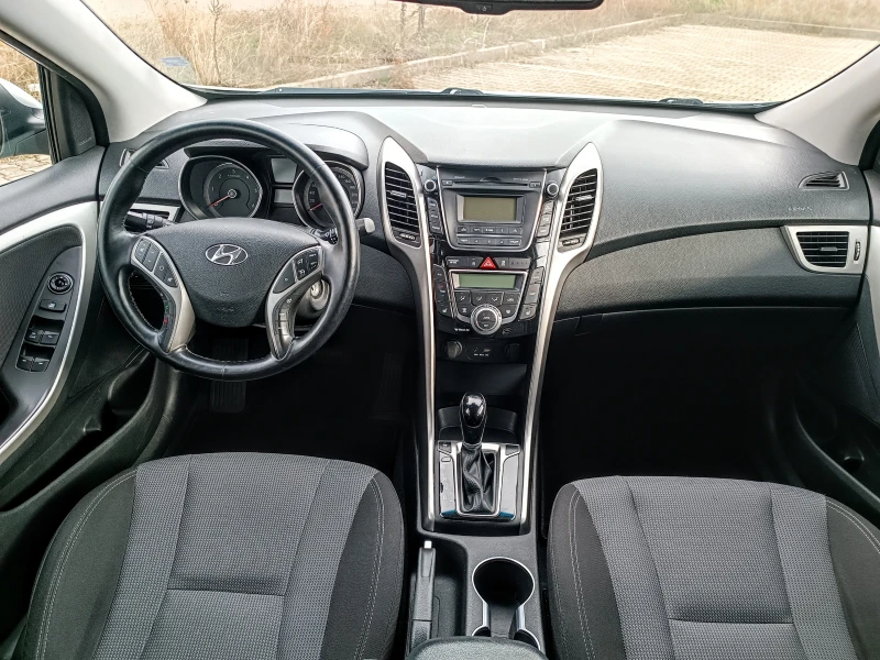 Hyundai I30 1.6 CRDI, LED | ПОДГРЕВ | КЛИМАТРОНИК | , снимка 11 - Автомобили и джипове - 52646506