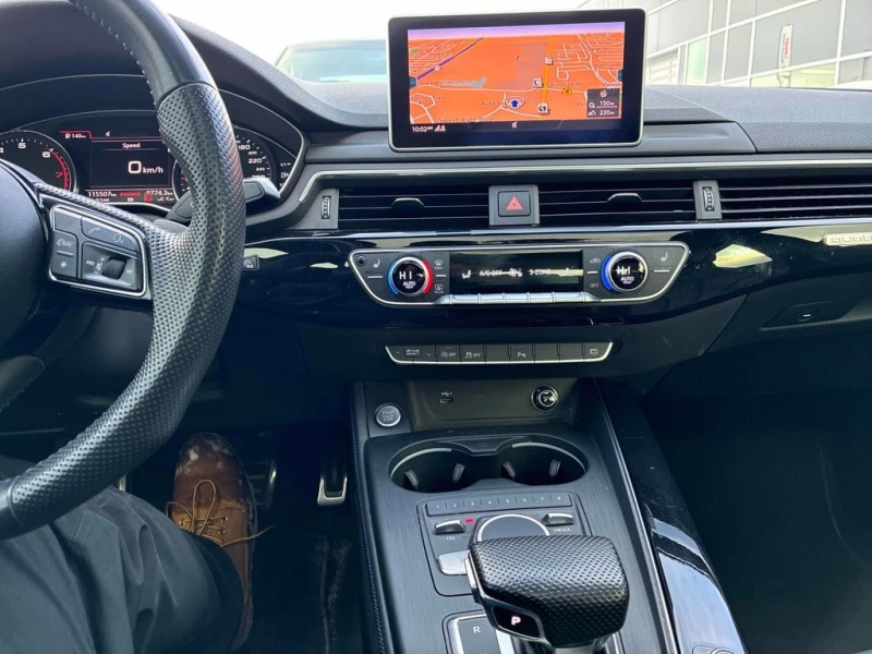 Audi A5 Progressiv  CARFAX, снимка 9 - Автомобили и джипове - 52637426