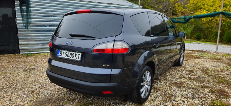 Ford S-Max 2, 0TDCi-140* 2010г* АВТОМАТИК* КОЖА* ТОП!!!, снимка 4 - Автомобили и джипове - 52679370