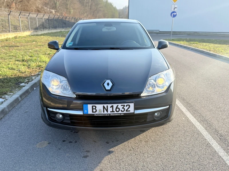 Renault Laguna, снимка 2 - Автомобили и джипове - 52860687