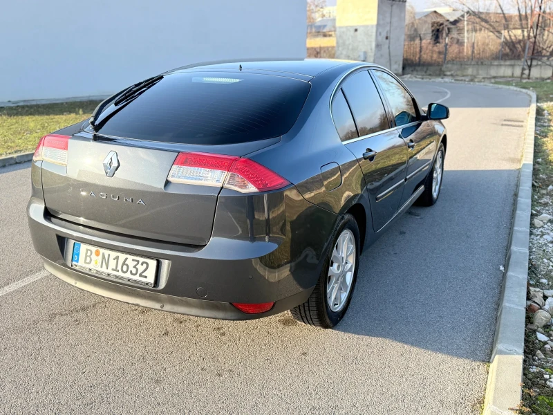 Renault Laguna, снимка 6 - Автомобили и джипове - 52860687