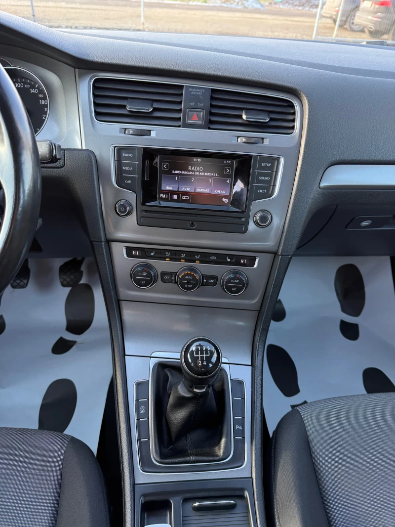 VW Golf 1.2i 7Bluemotion, снимка 15 - Автомобили и джипове - 53129930