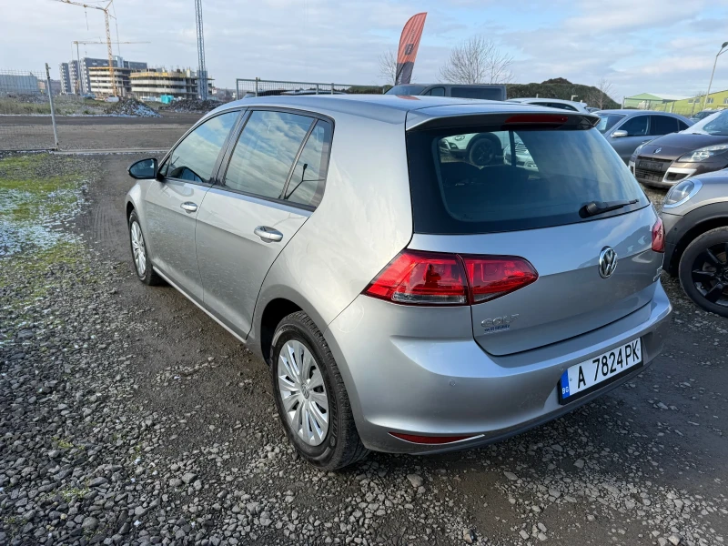 VW Golf 1.2i 7Bluemotion, снимка 6 - Автомобили и джипове - 53129930