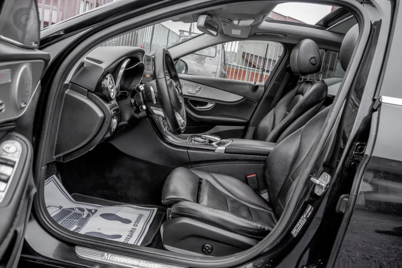 Mercedes-Benz C 220 BlueTEC-AMG-PANORAMA-BURMESTER-HEADUP-KEYLESS-FULL, снимка 14 - Автомобили и джипове - 53575644