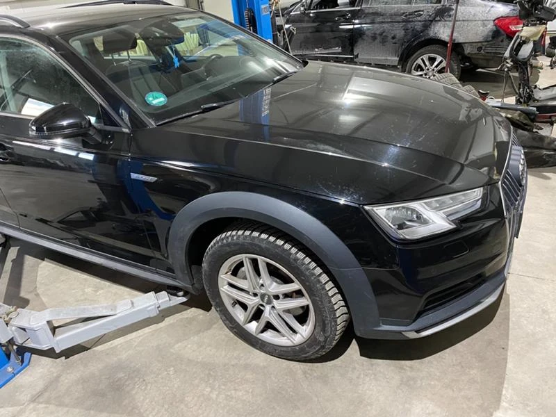 Audi A4 Allroad 3.0 D, снимка 1 - Автомобили и джипове - 32059193