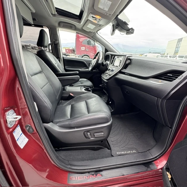 Toyota Sienna SE AWD-3.5, снимка 7 - Автомобили и джипове - 56198806