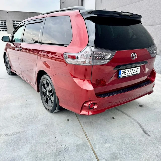 Toyota Sienna SE AWD-3.5, снимка 4 - Автомобили и джипове - 56198806
