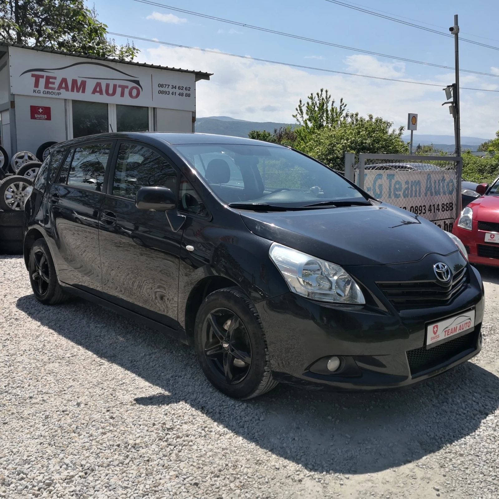 Toyota Verso 2.0 D-4D SWISS - изображение 3