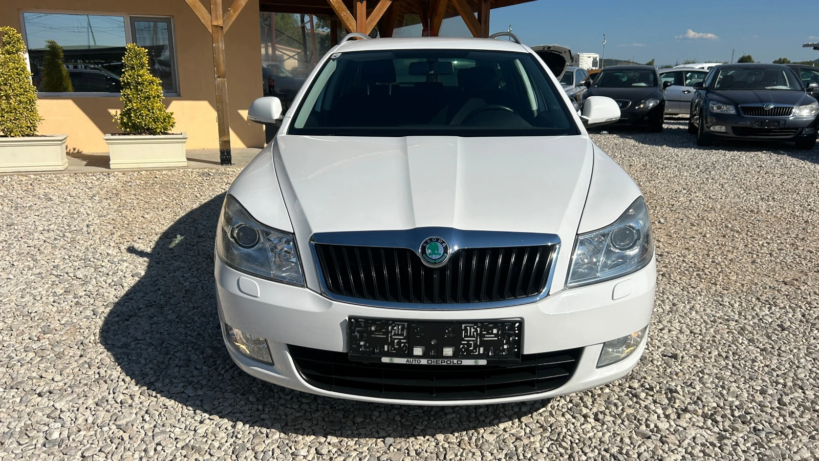 Skoda Octavia 1.6TDI-105к.с.-EURO 5-КСЕНОН-ПОДГРЕВ СЕДАЛКИ - изображение 5