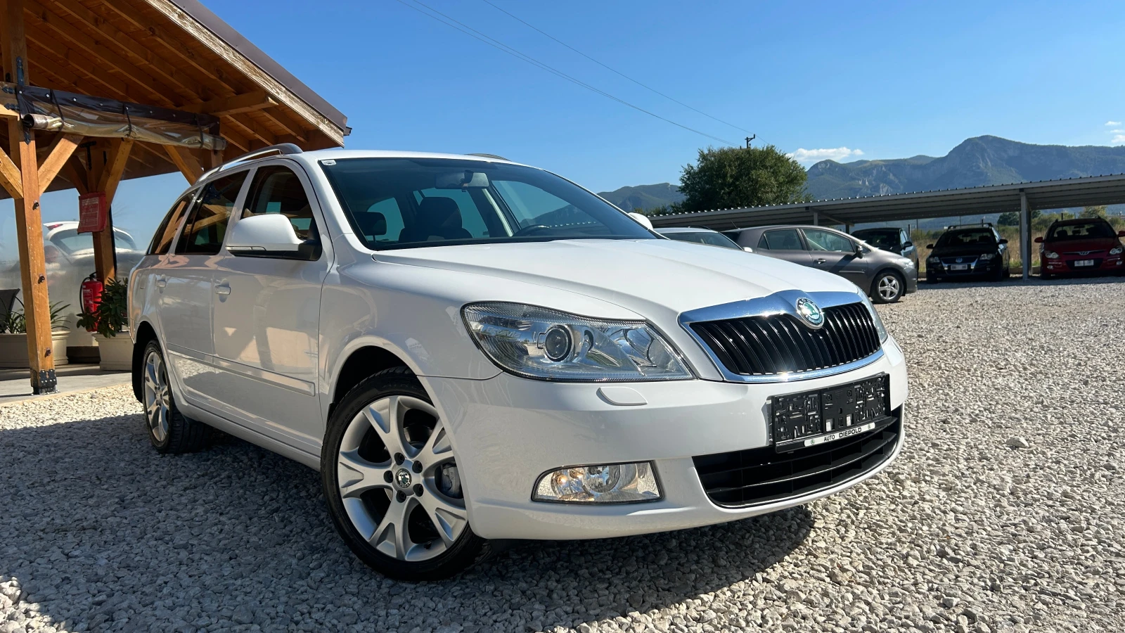 Skoda Octavia 1.6TDI-105к.с.-EURO 5-КСЕНОН-ПОДГРЕВ СЕДАЛКИ - [1] 