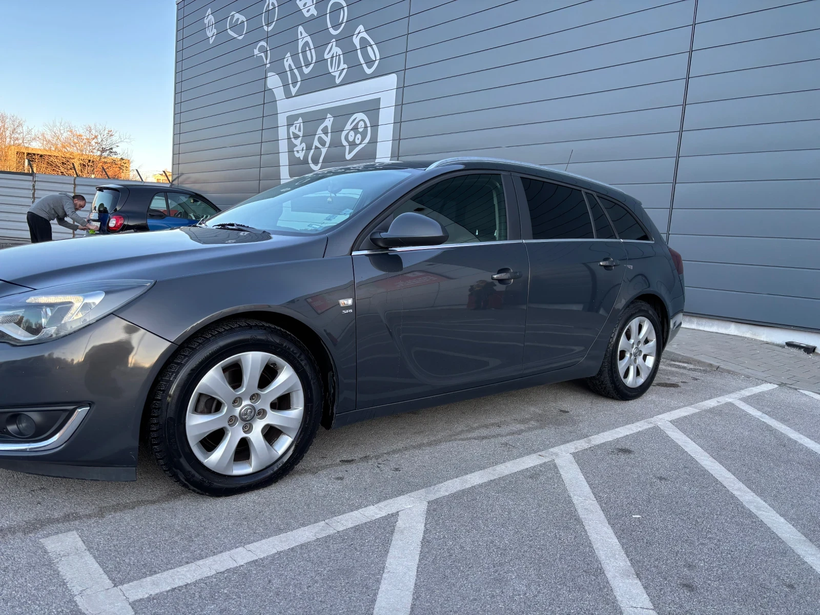 Opel Insignia 2.0 - изображение 2