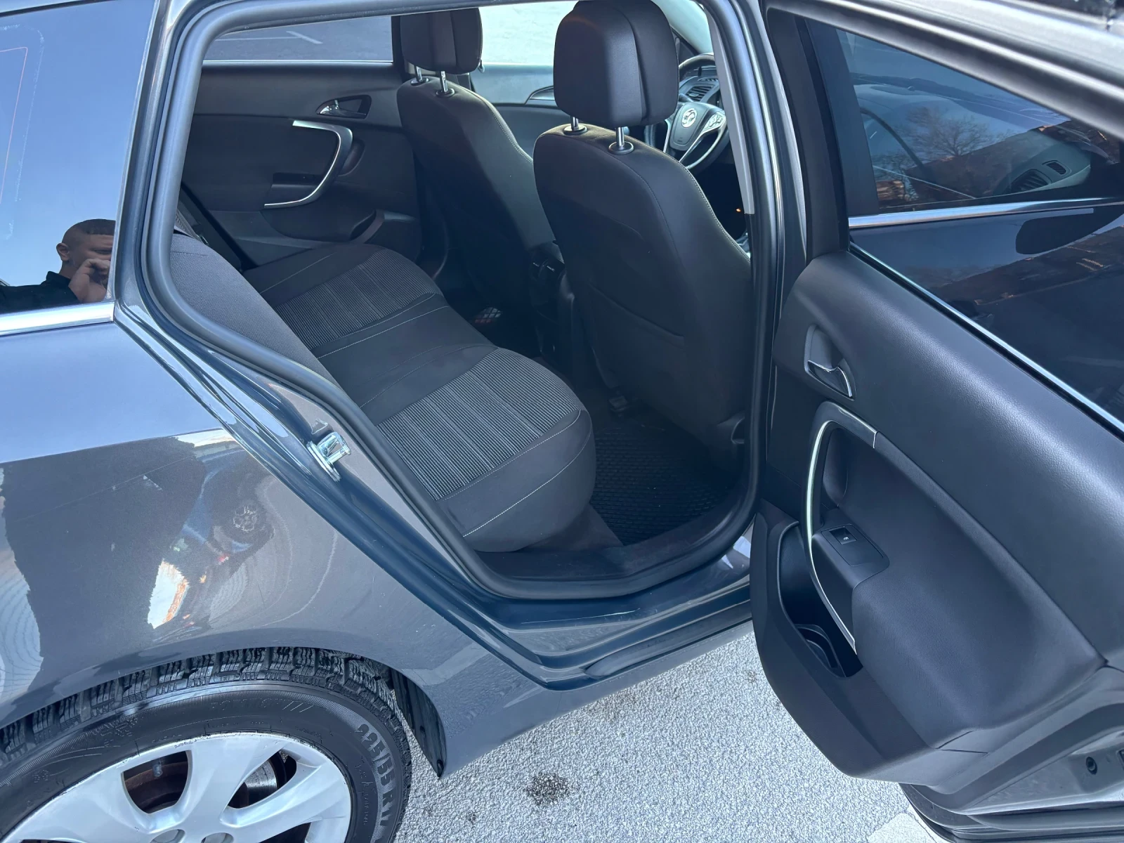 Opel Insignia 2.0 - изображение 9