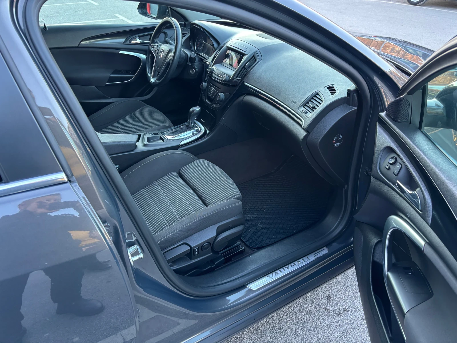 Opel Insignia 2.0 - изображение 8