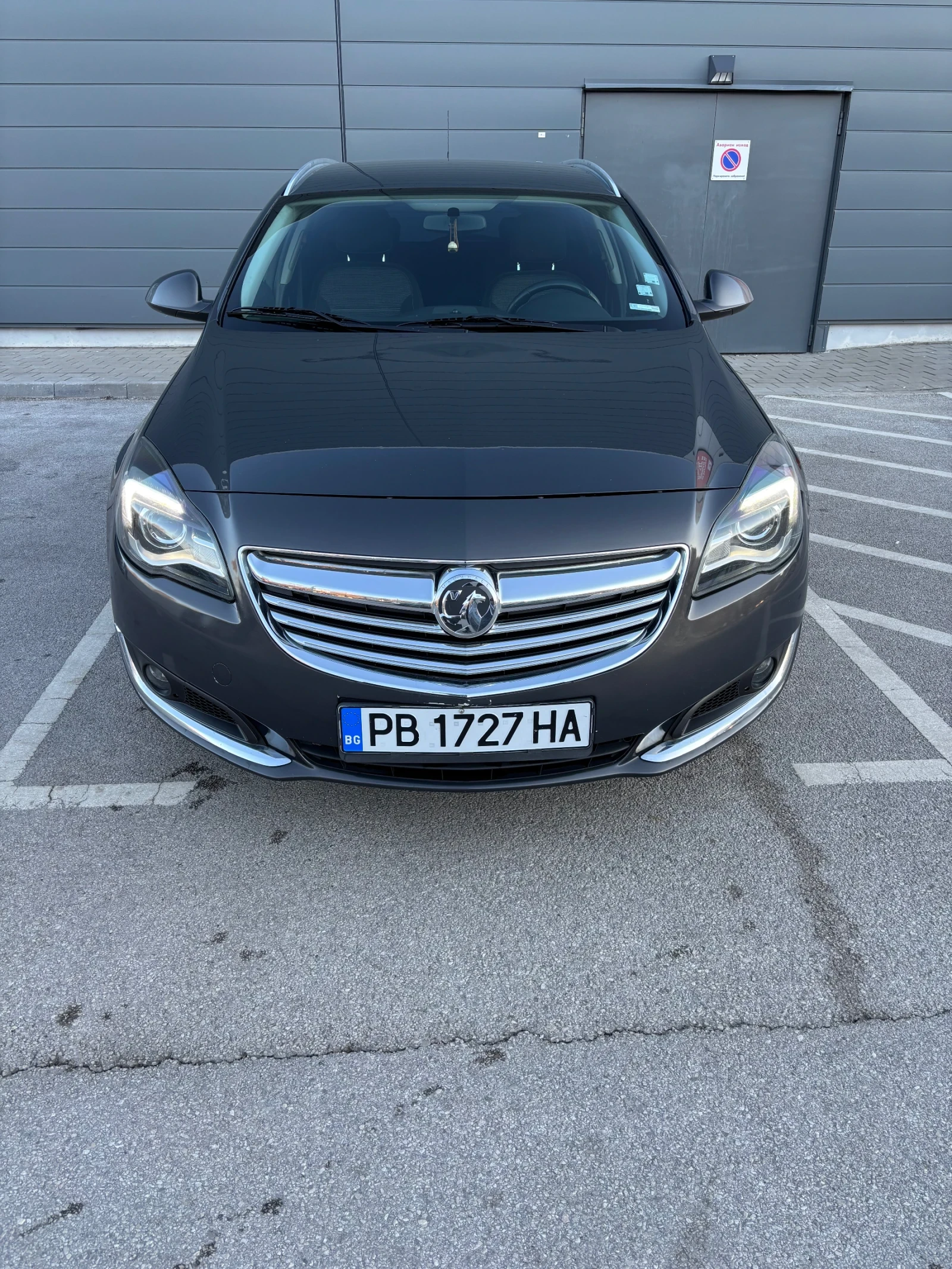 Opel Insignia 2.0 - изображение 3