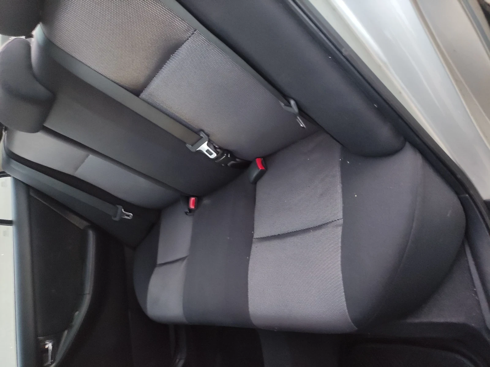 Toyota Corolla 1.4 D4-D Luna 5MT - изображение 8