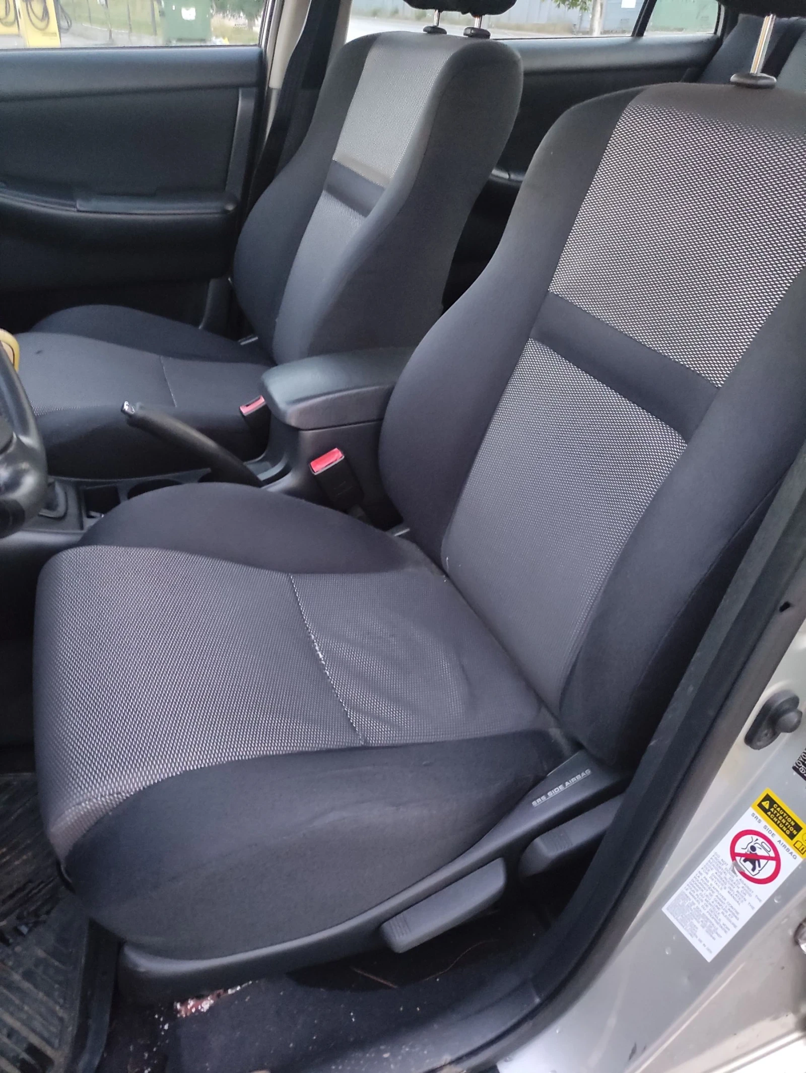 Toyota Corolla 1.4 D4-D Luna 5MT - изображение 7