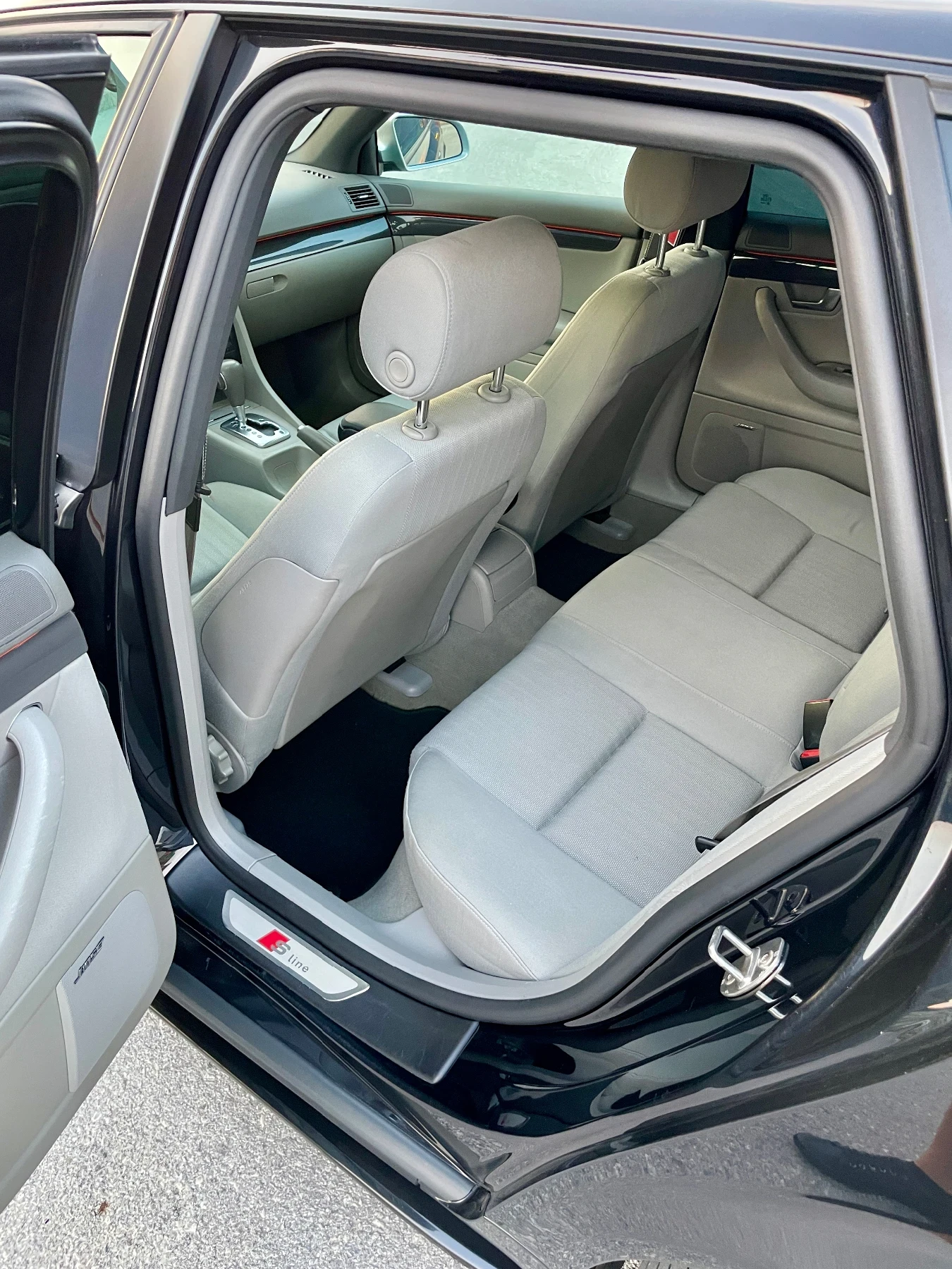 Audi A4 B6 2.4 V6  - изображение 6